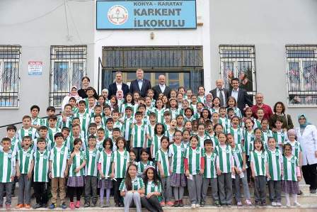 Şan’dan forma hediyesi