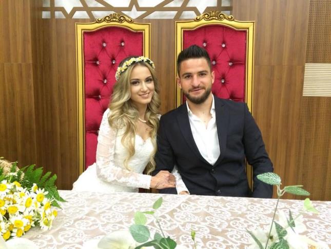 Ömer Ali, evliliğe gün sayıyor