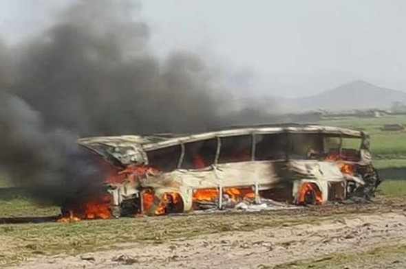 Afganistan'da trafik kazası: 52 ölü, 73 yaralı