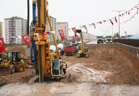 Köprülü kavşağın temeli atıldı