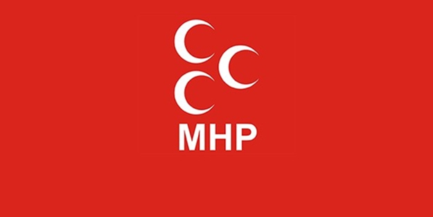 MHP'de 17 istifa