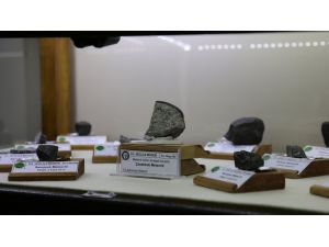 Türkiye'ye düşen meteorda "yaşam izi" bulundu