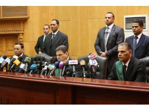 Mısır'da darbe karşıtlarının yargılanması