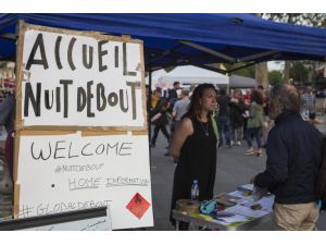 Fransa'da "Gece Ayakta" eylemlerine uluslararası destek çağrısı