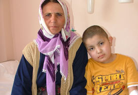 Babaannesinin elini ölüm bıraktırdı