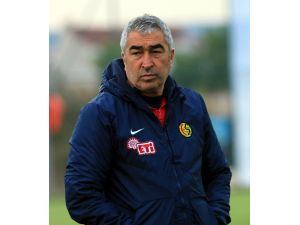 Eskişehirspor, Medipol Başakşehir maçının hazırlıklarına başladı