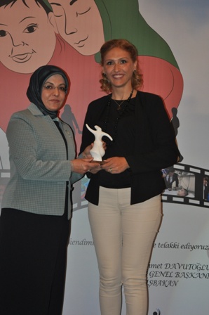 Meral Taşpınar’a ödül