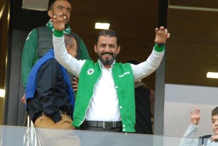 Bünyamin Sarıtaş'dan kartal pozu