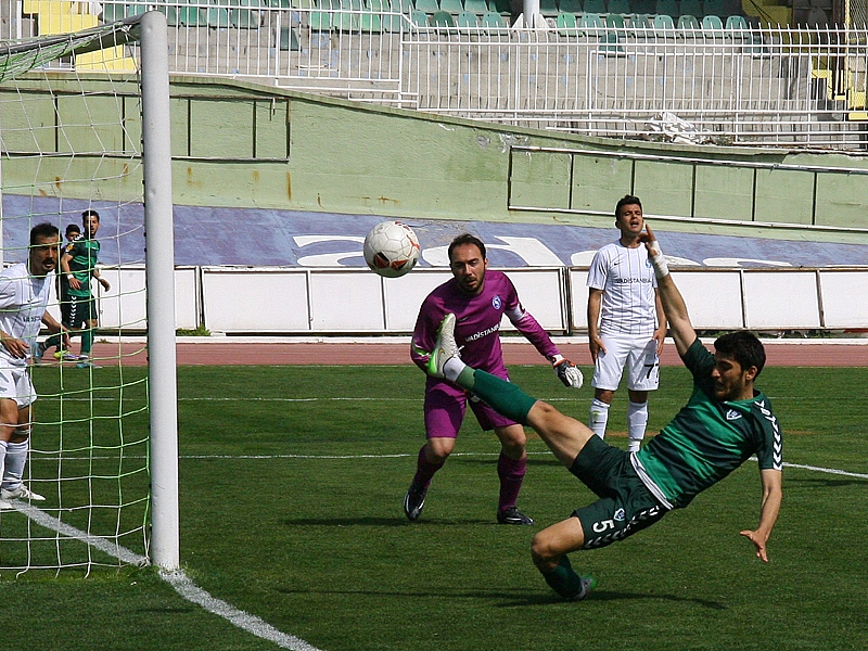 Kenetlenme ligde bıraktı