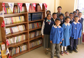 Dost Eli Derneği'nden 6. kütüphane