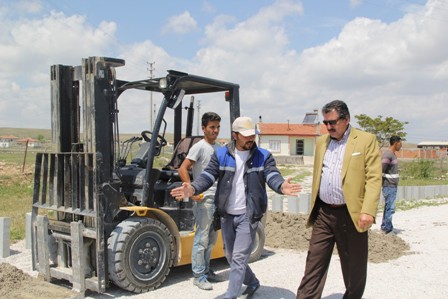 Kale, çalışmaları inceledi