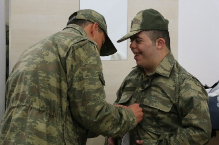 Engellilere "Temsili Askerlik" uygulaması