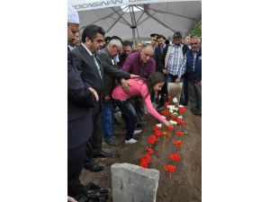 Şehitlerimizi uğurluyoruz