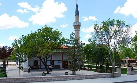 Camide “Çorap Kampanyası” ilgi görüyor