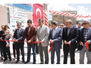 Nallıhan'da TÜBİTAK Bilim Fuarı açıldı