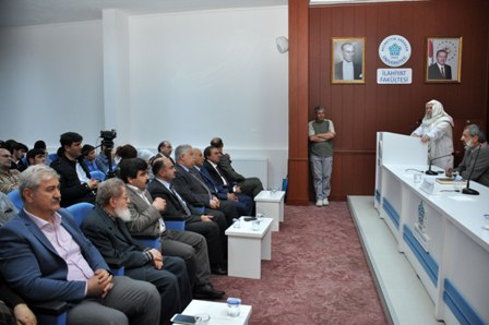 İlahiyat Fakültesinde Konferans