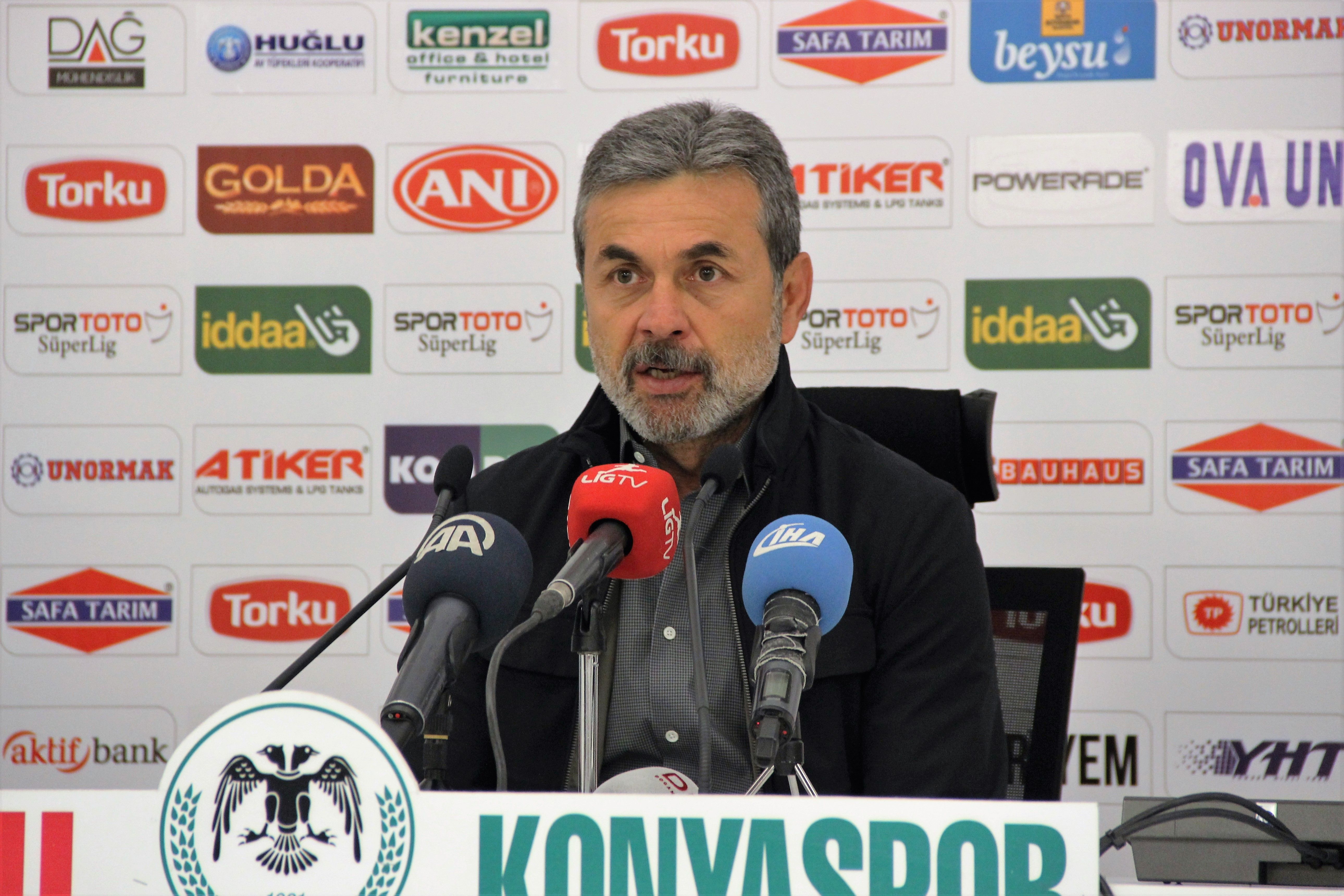 Aykut Kocaman Konyaspor yönetimini eleştirdi