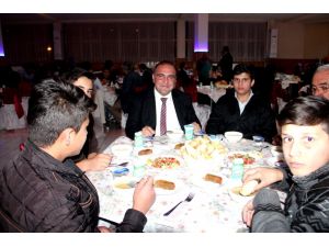 Seydişehir İmam Hatip Lisesi Mezunları yemekte buluştu