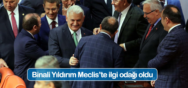 Binali Yıldırım ilgi odağı oldu