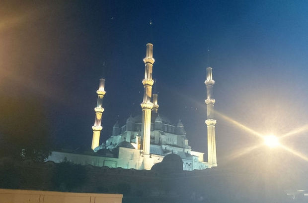 En anlamlı Berat Kandili mesajları