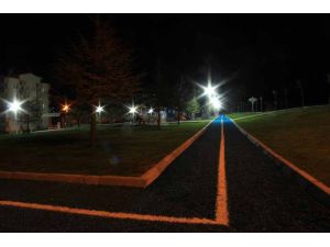 İncesu'da tarihi binalar ve parklar led ışıkla süsleniyor