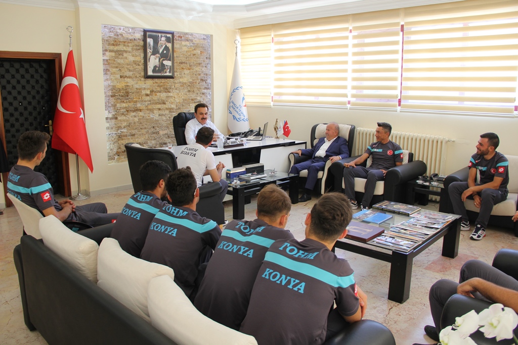 Bisikletçilerden Ersöz’e ziyaret