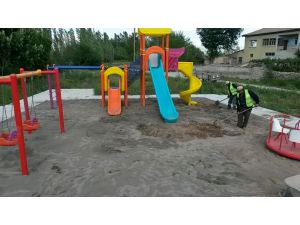 Irmaklı Mahallesi'ne çocuk oyun parkı
