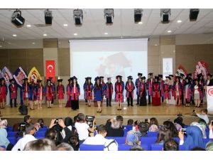 Şarkışla'da mezuniyet sevinci