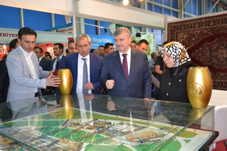 Fuar’a Sarayönü Belediyesi’de katıldı