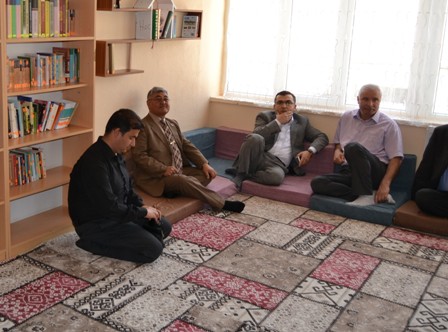 Kütüphane tekrar hizmette