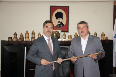 Ahlat Belediyesi’ne Ziyaret