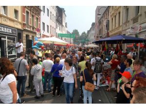 Köln'ün Keup caddesindeki "Birlikte Festivali"