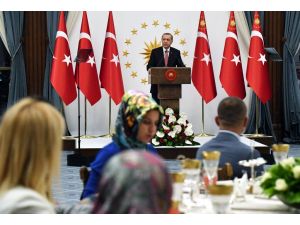 Şehit yakınları ve gazilerle iftar programı