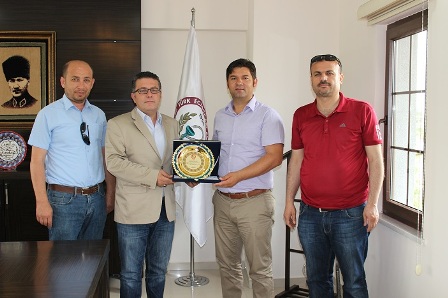 Eczacılara öğrencilerden teşekkür