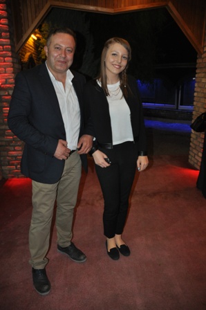 Baba-kız Gürler'lerden mutlu bir kare