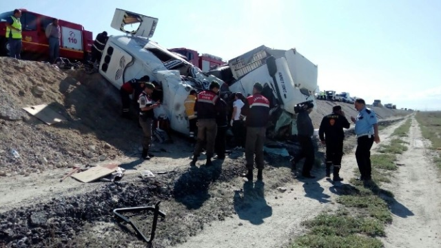 Son Dakika! Konya'da Feci Kazada ölü sayısı 10 oldu