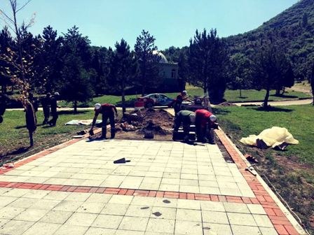 Kuğulu Park'ta düzenleme çalışmaları