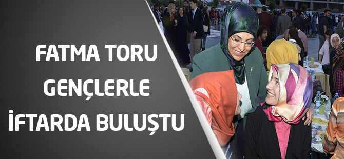 Başkan Toru Gençlerle İftarda Buluştu