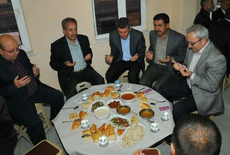 Akşehir’de iftar yemeği