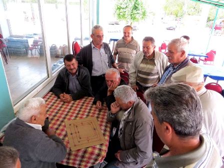 9 taş oyunu yaşatılıyor