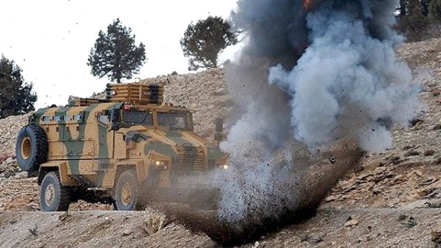 Şemdinli'de PKK'dan Bombalı Tuzak: 3 Asker Yaralı