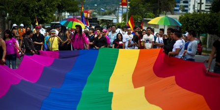LGBT'nin yürüyüşüne izin verilmedi