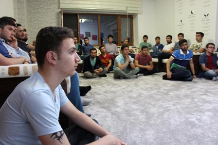 Genç dernekten, büyük adım