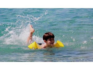 Antalya'da sıcak hava