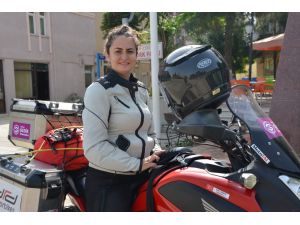 Kadın akademisyen motosikletiyle Afrika turuna çıktı