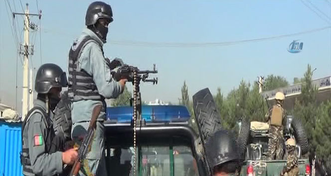 Afganistan’da intihar saldırısı: En az 13 ölü