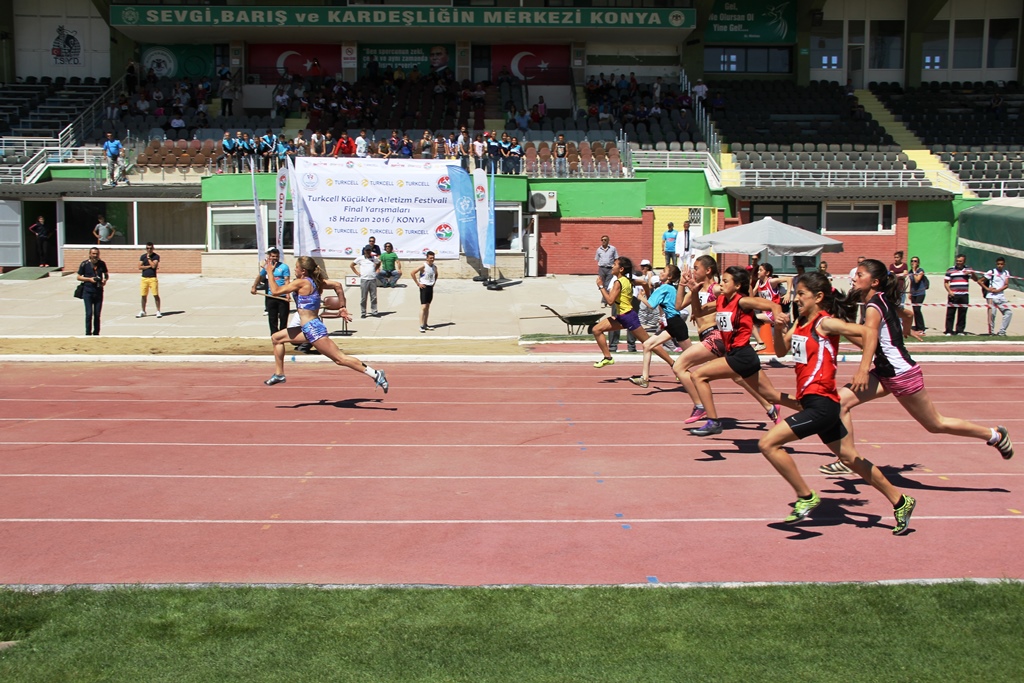 Turkcell Atletizm Festivali yapıldı