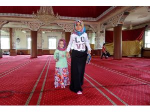 Güneydoğu'daki camiler çocuk sesleri ile şenlendi