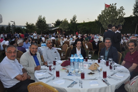 İnşaat Mühendisleri iftarda buluştu