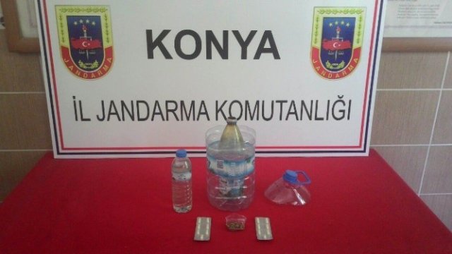 Konya'da Esrar Alemine Jandarma Baskını